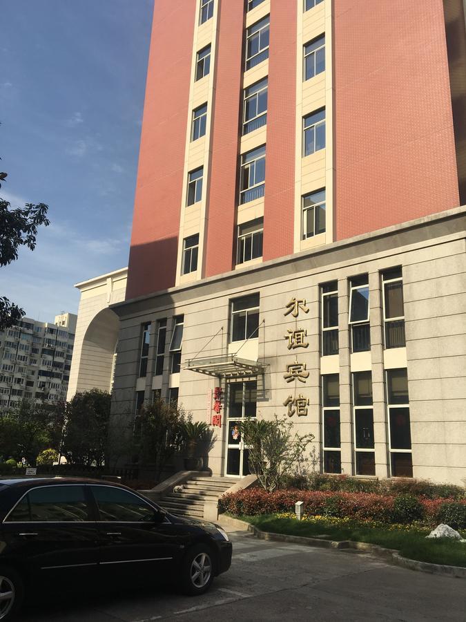 Eryi Hotel Shanghai Bagian luar foto